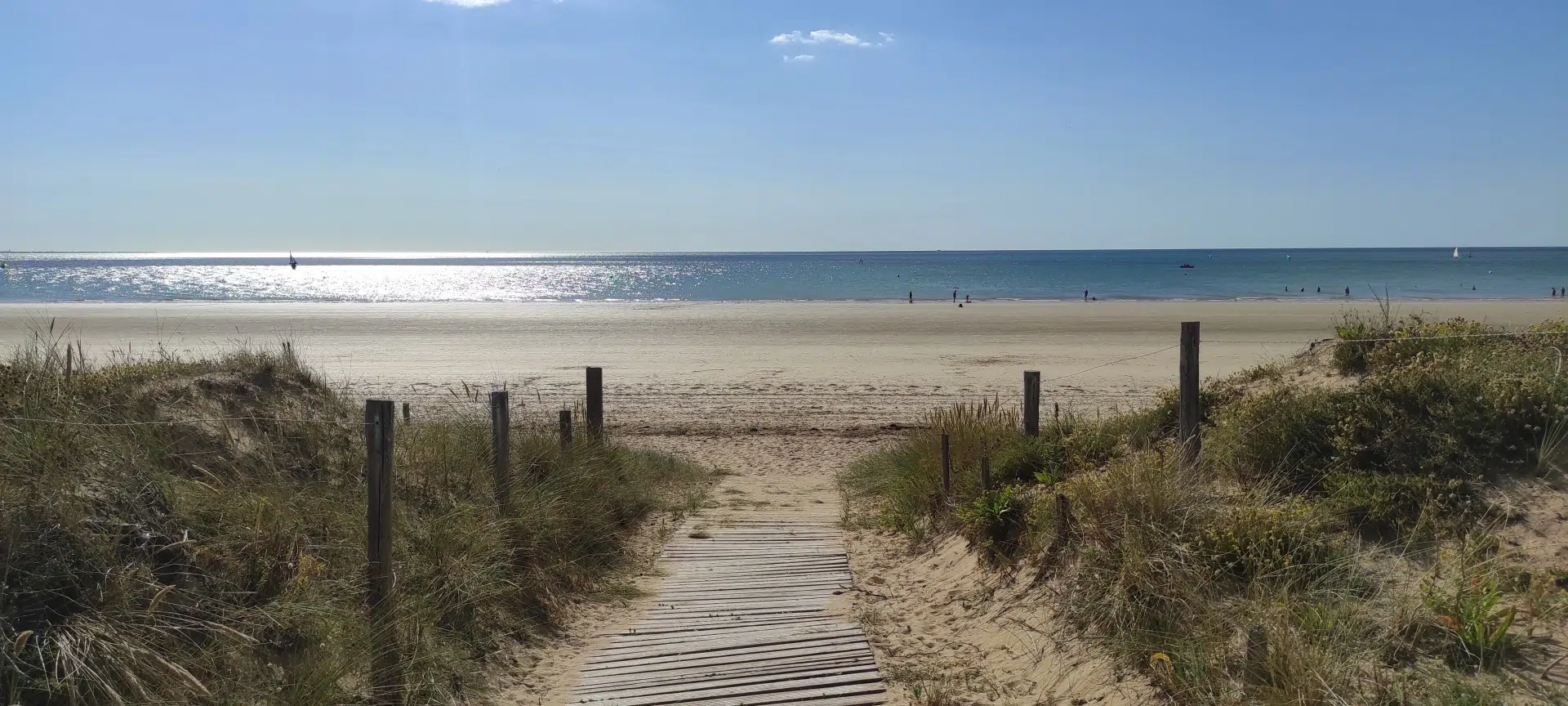 header alentours